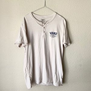 • Vintage style Vans Tee •